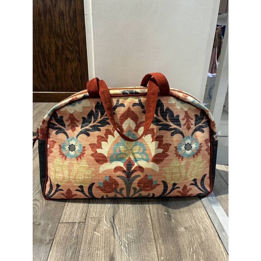 NEW ATENTI women's santa monica overnight bag in multi